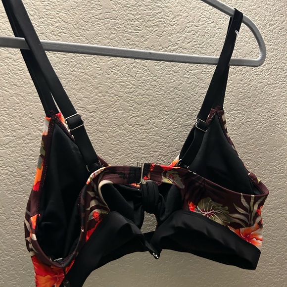 Swim suit top 18  NWT - Picture 4 of 10